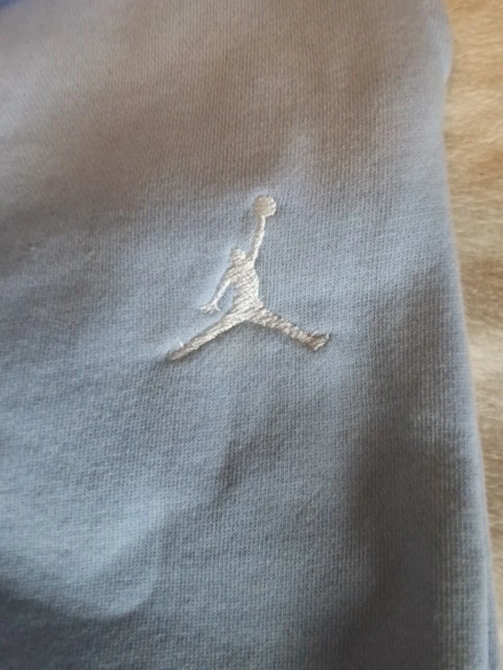 Jordan pale blue